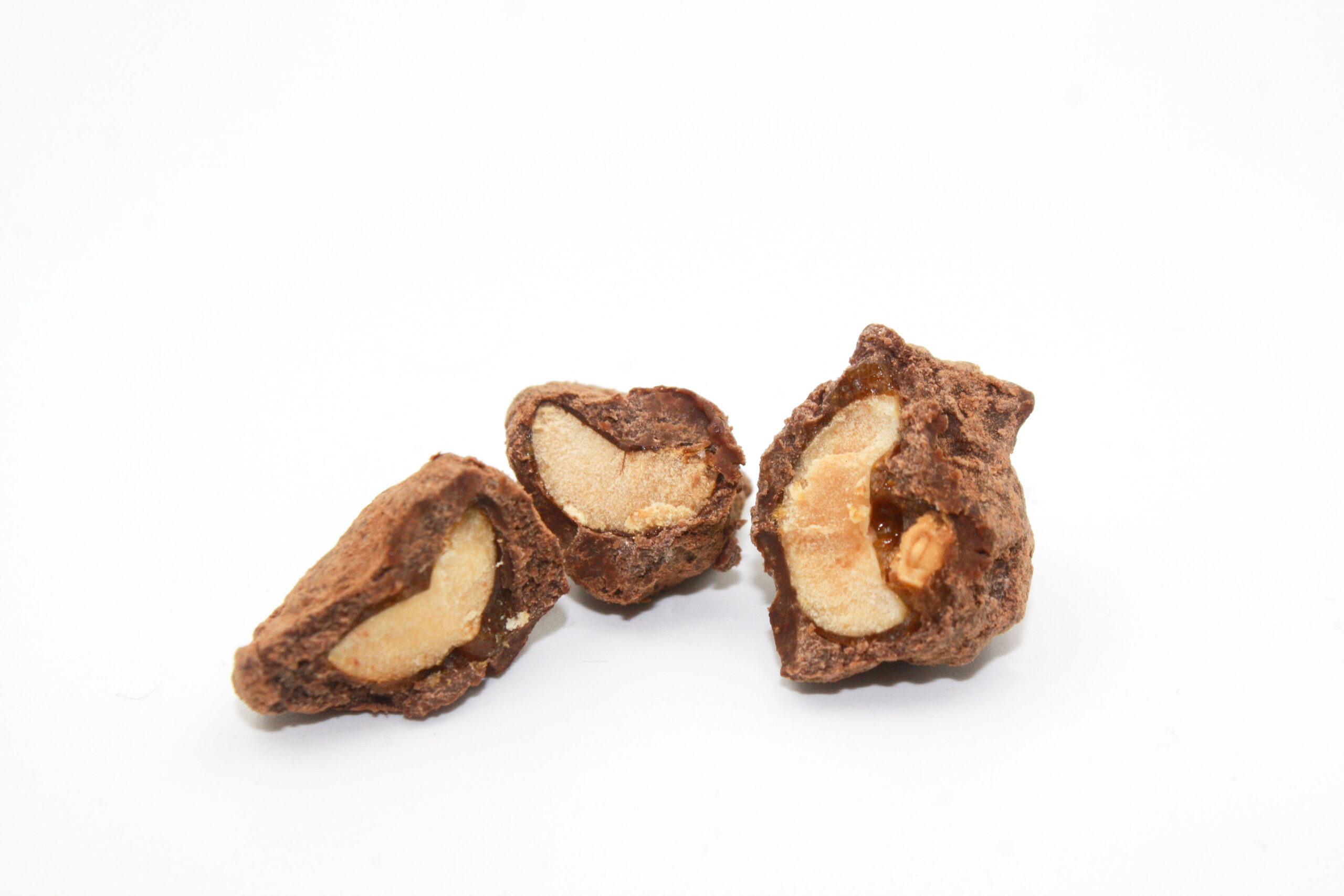 Dragée Peanuts (caramelized chocolate covered nuts)